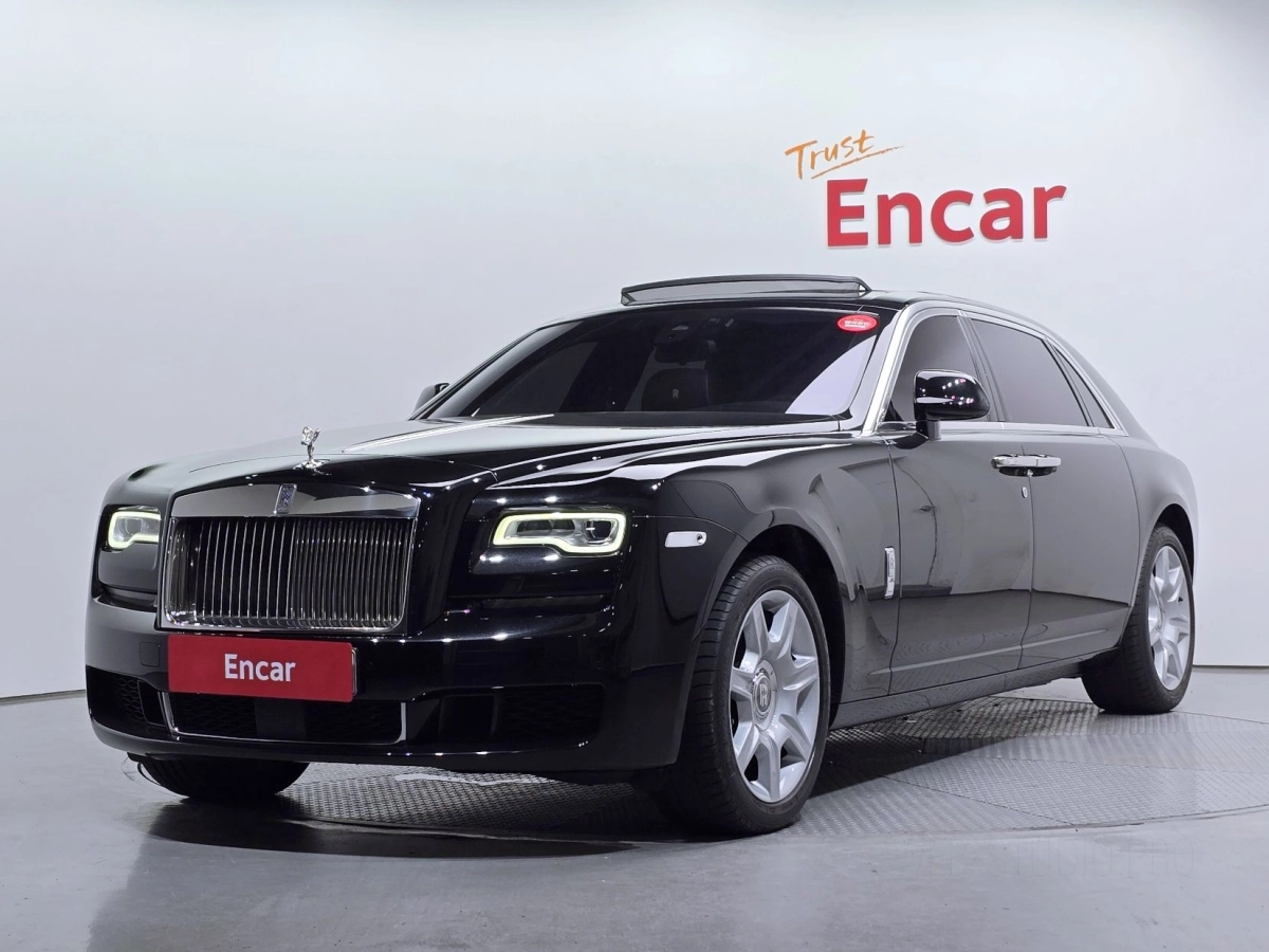 ROLLS ROYCE GHOST  2020