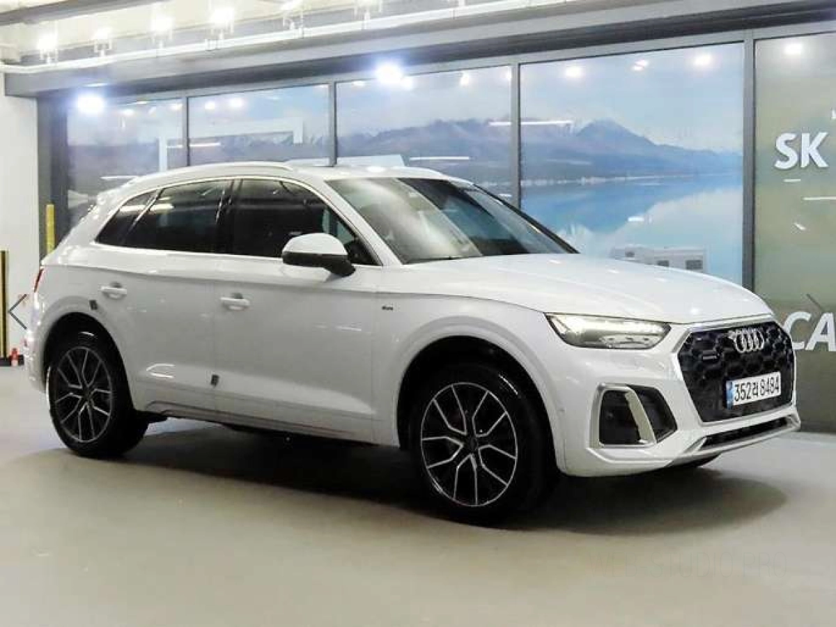 AUDI Q5 FY