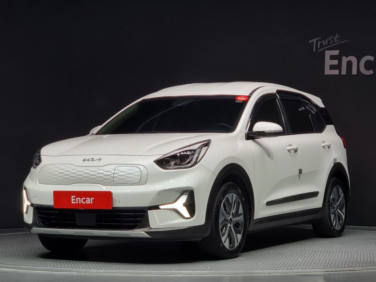 KIA NIRO PLUS
