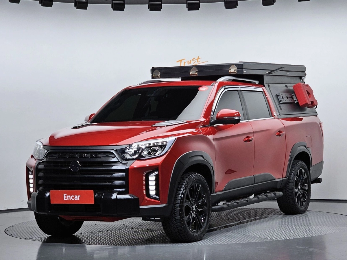 SSANGYONG REXTON SPORTS CAR