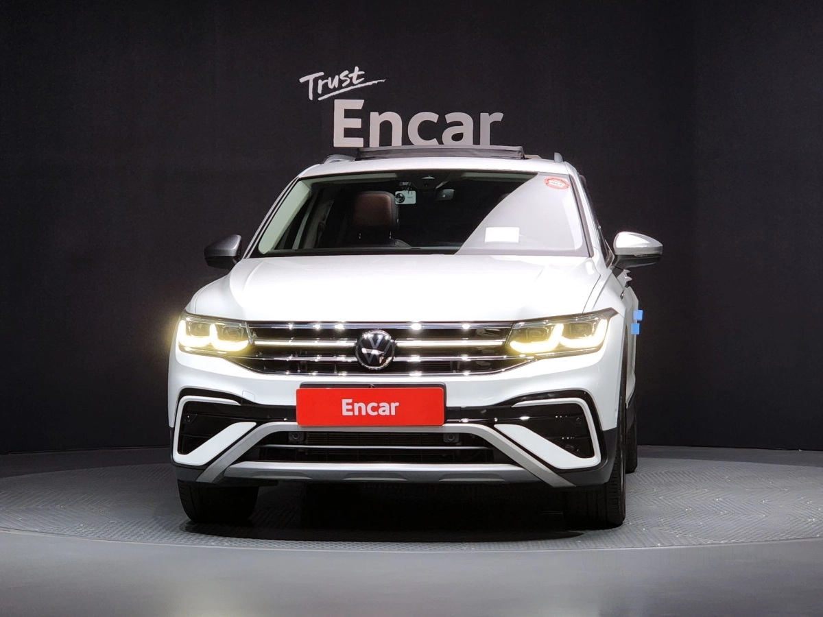 VOLKSWAGEN TIGUAN ALLSPACE