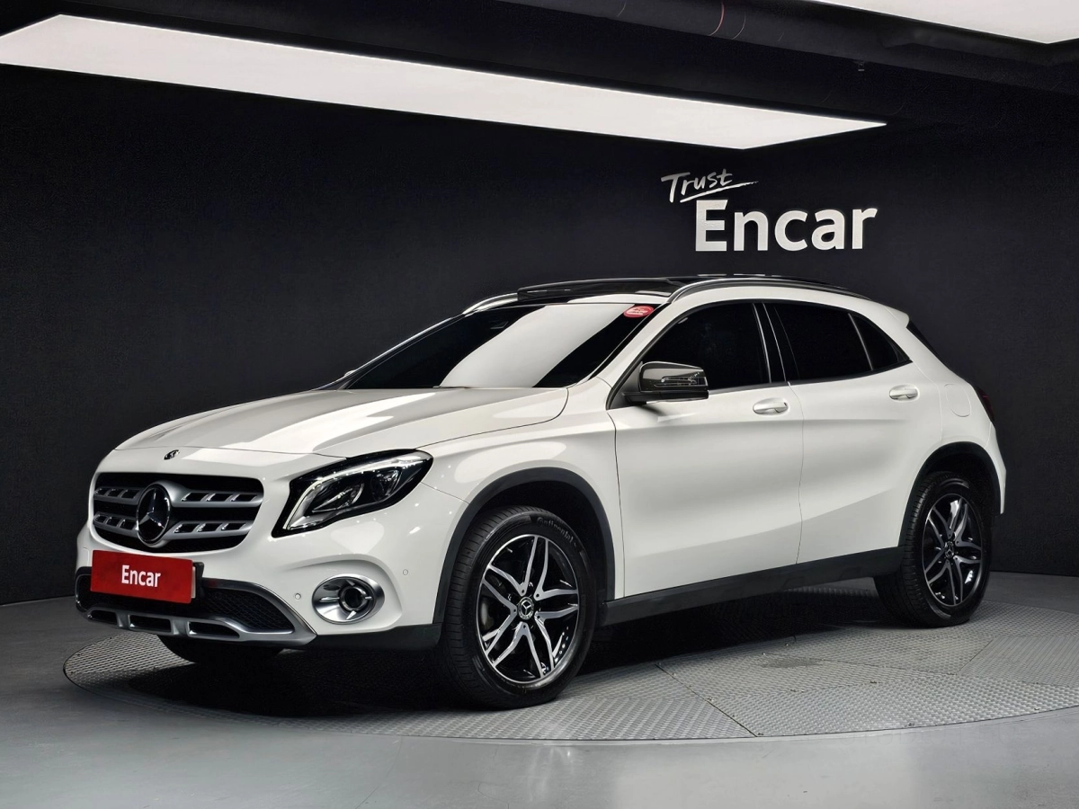 MERCEDES BENZ GLA-CLASS X156  2019