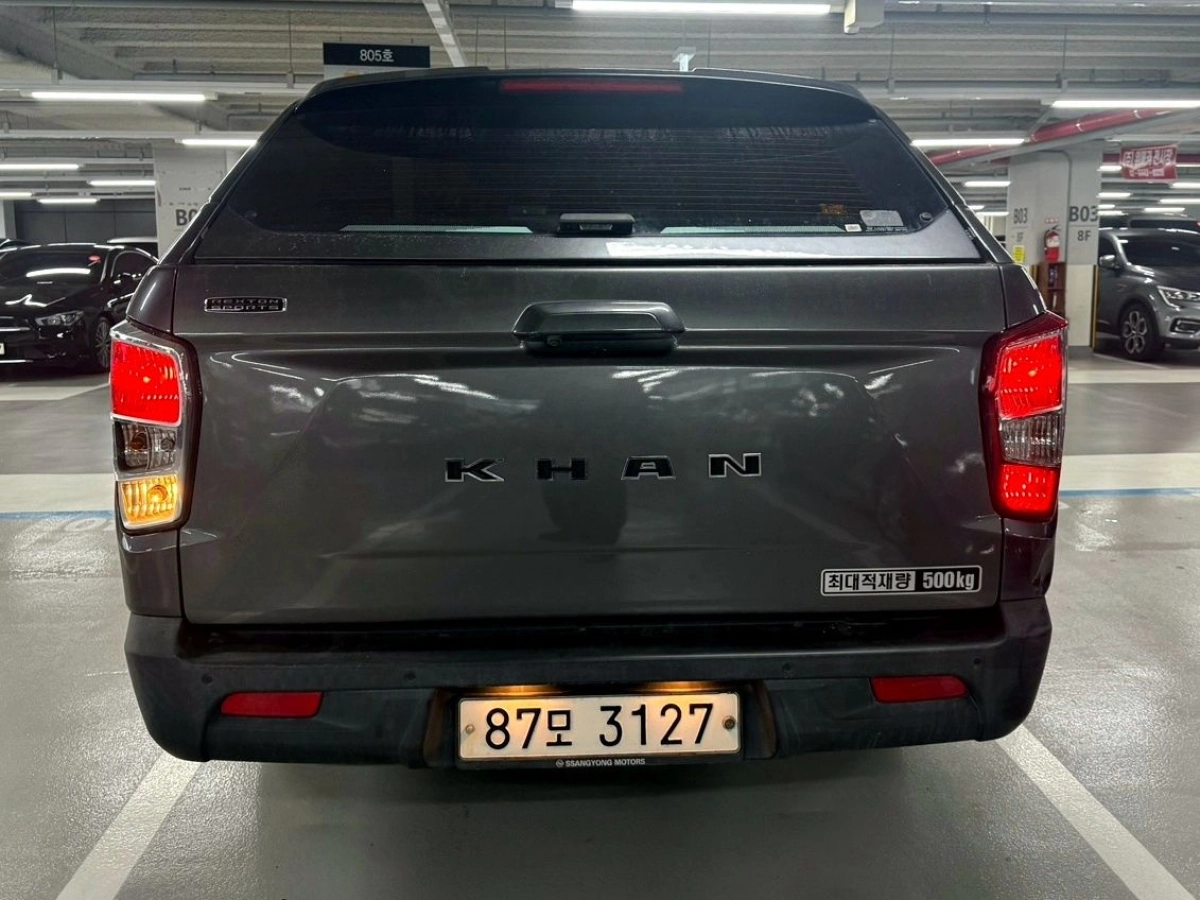 SSANGYONG REXTON SPORTS CAR