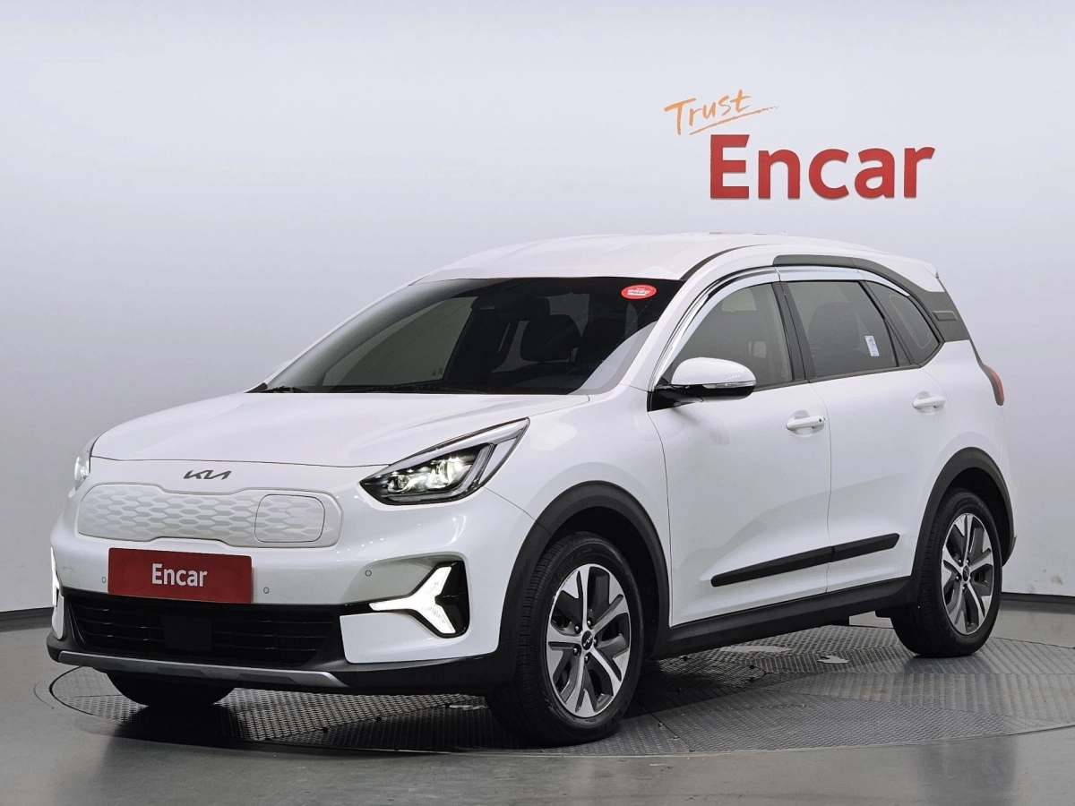 KIA NIRO PLUS