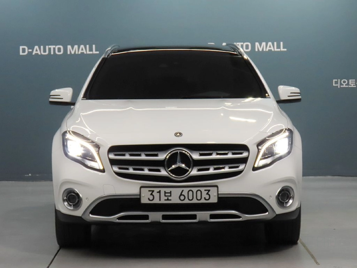 MERCEDES BENZ GLA-CLASS X156