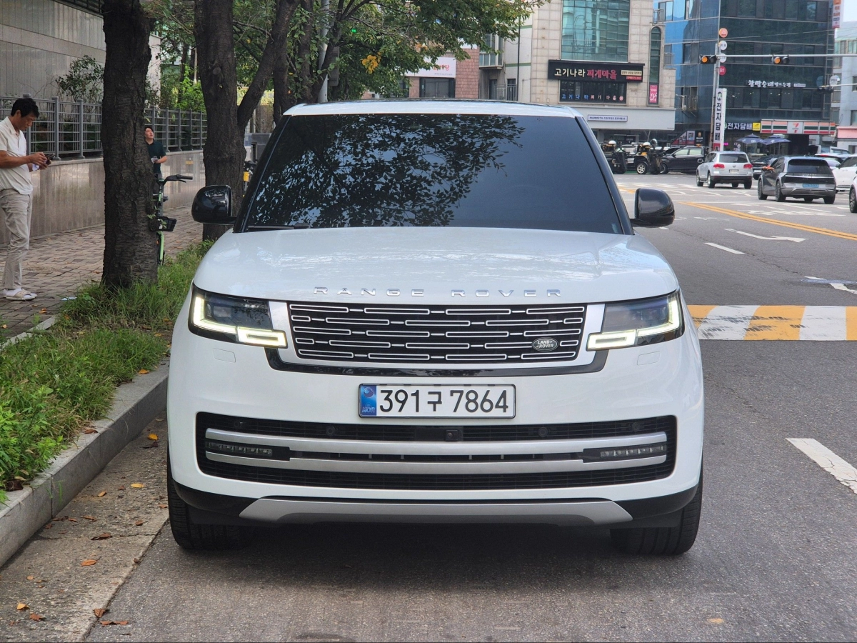 LAND ROVER RANGE ROVER 2024
