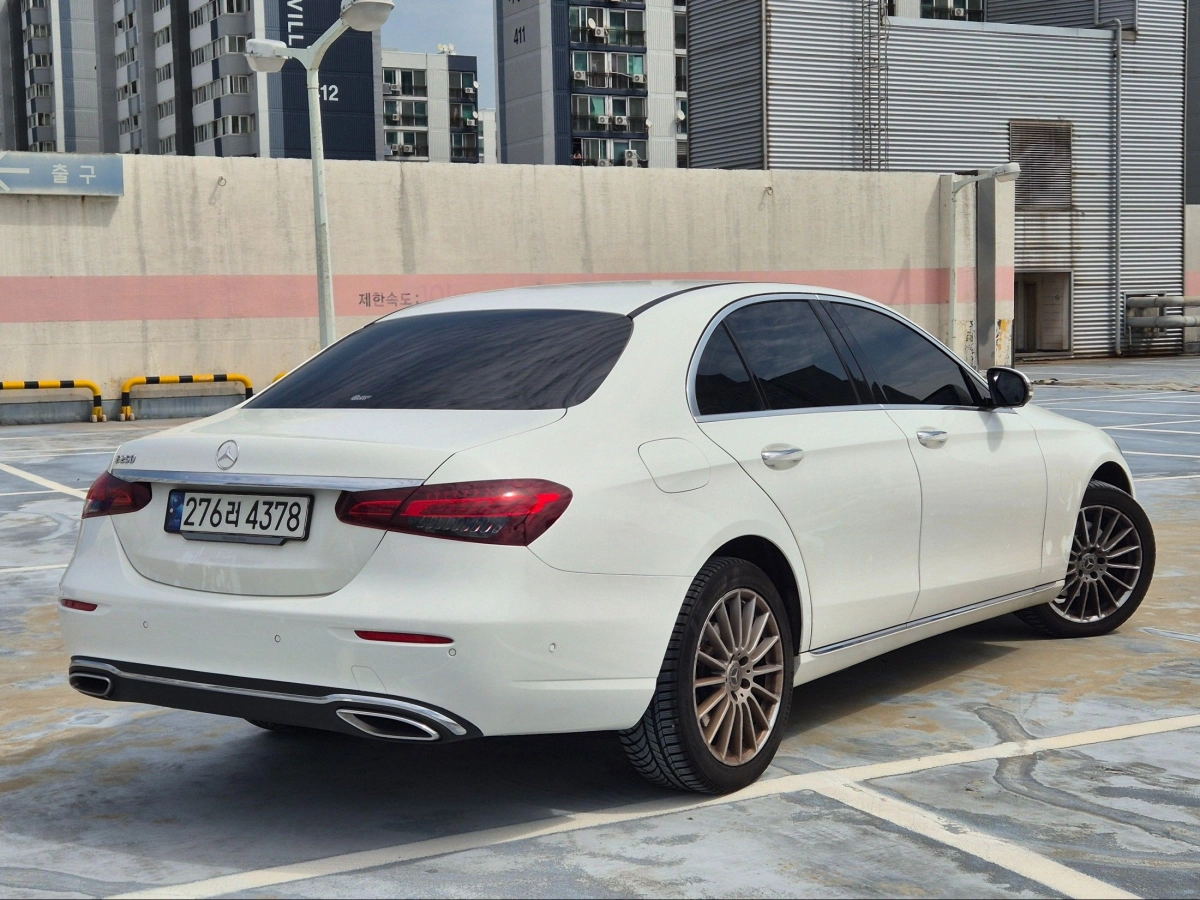 MERCEDES BENZ E-CLASS W213