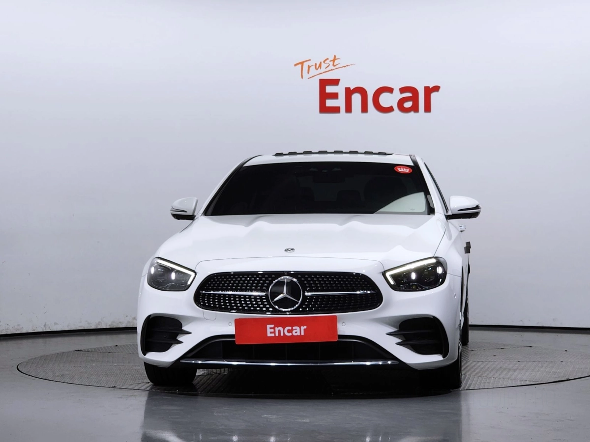 MERCEDES BENZ E-CLASS W213