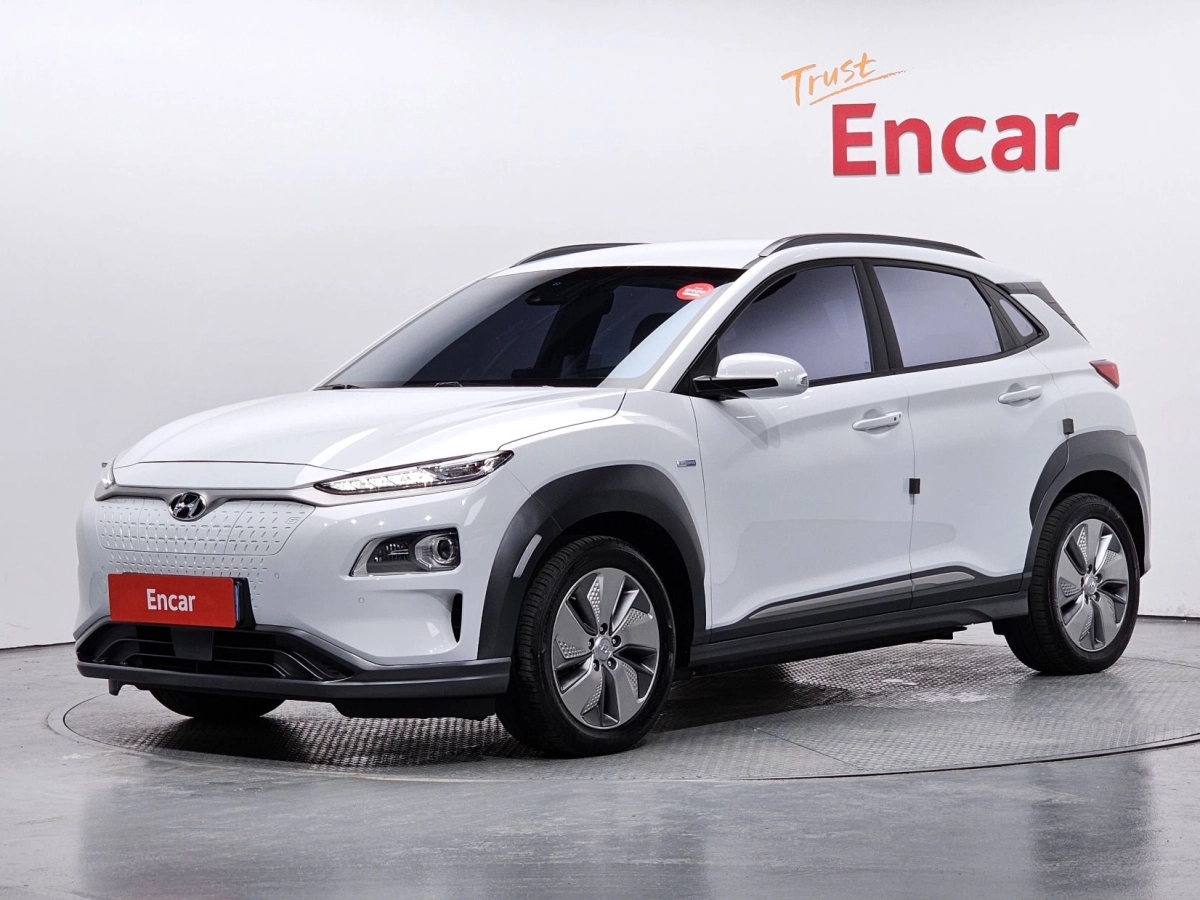 HYUNDAI KONA ELECTRIC