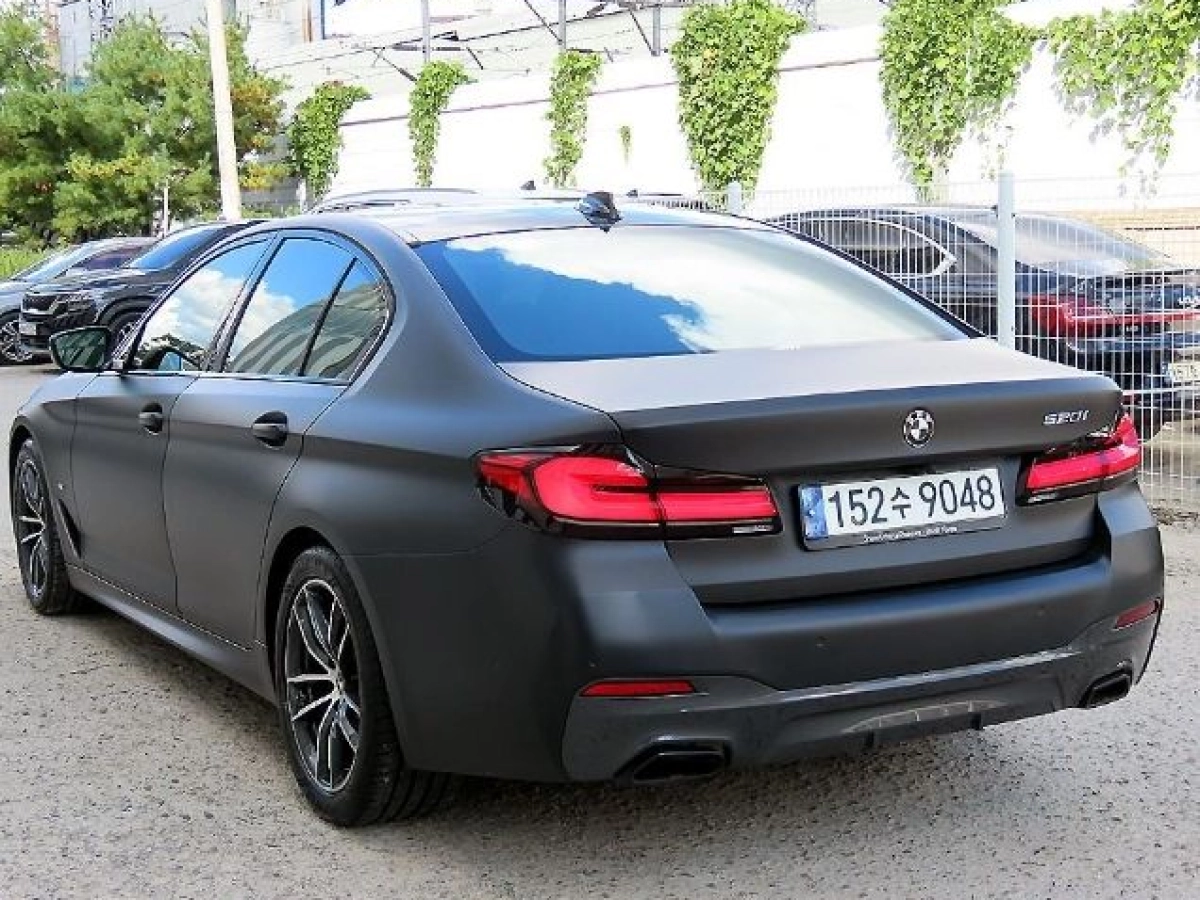 BMW 5-SERIES G30
