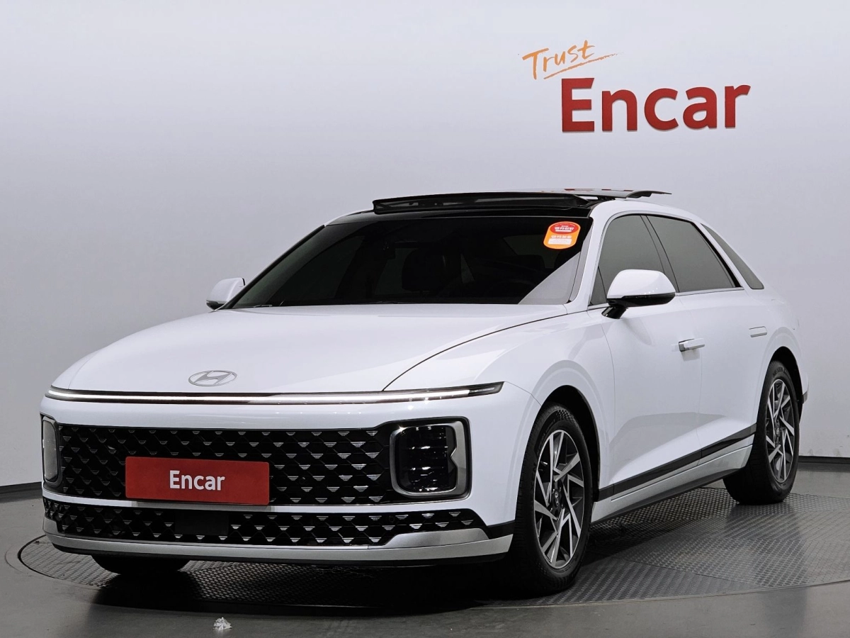 HYUNDAI GRANDEUR GN7  2024