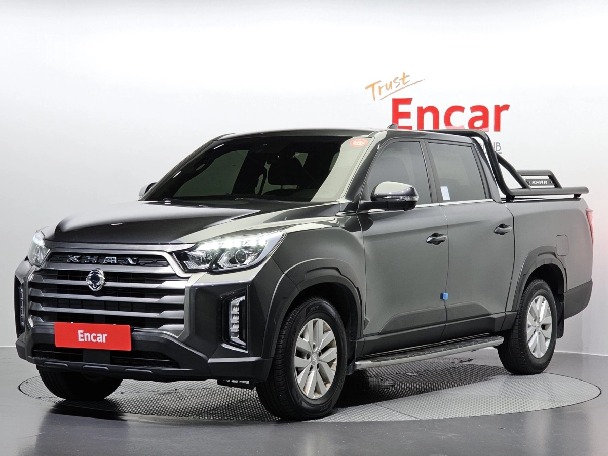 SSANGYONG REXTON SPORTS CAR