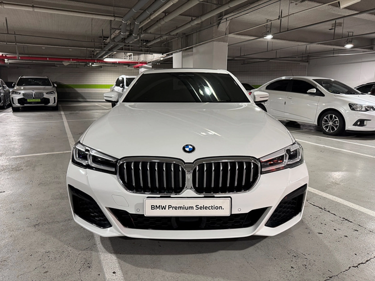 BMW 5-SERIES G30