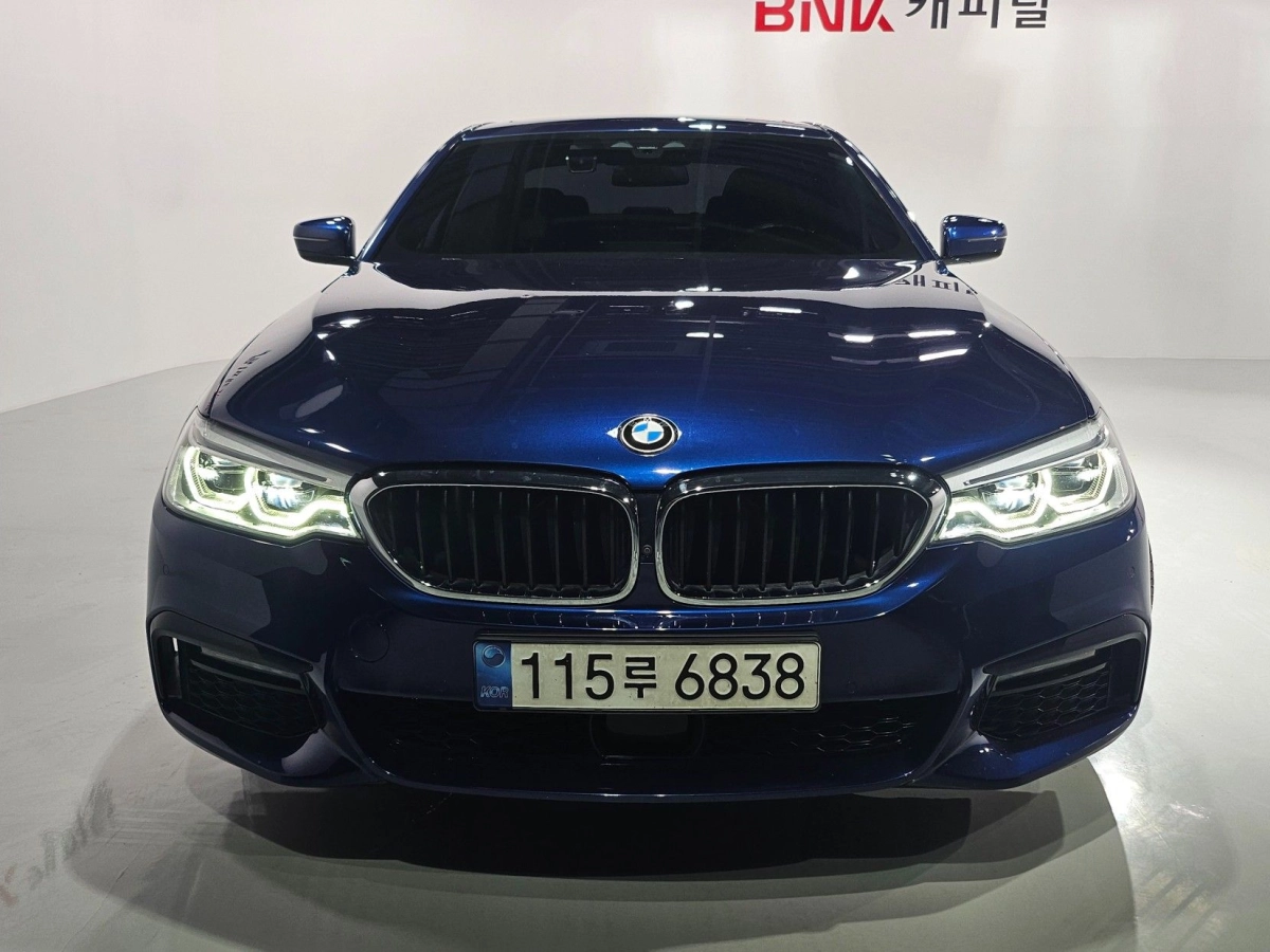 BMW 5-SERIES G30 2020