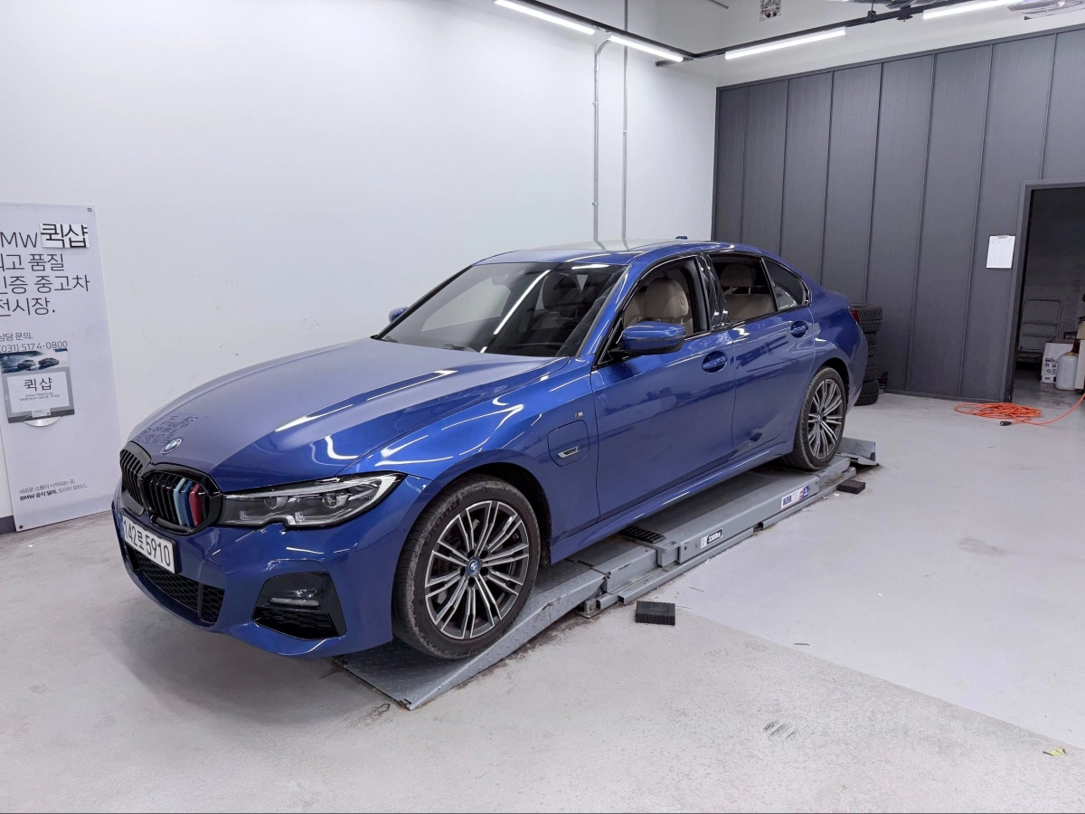 BMW 3-SERIES G20 2022