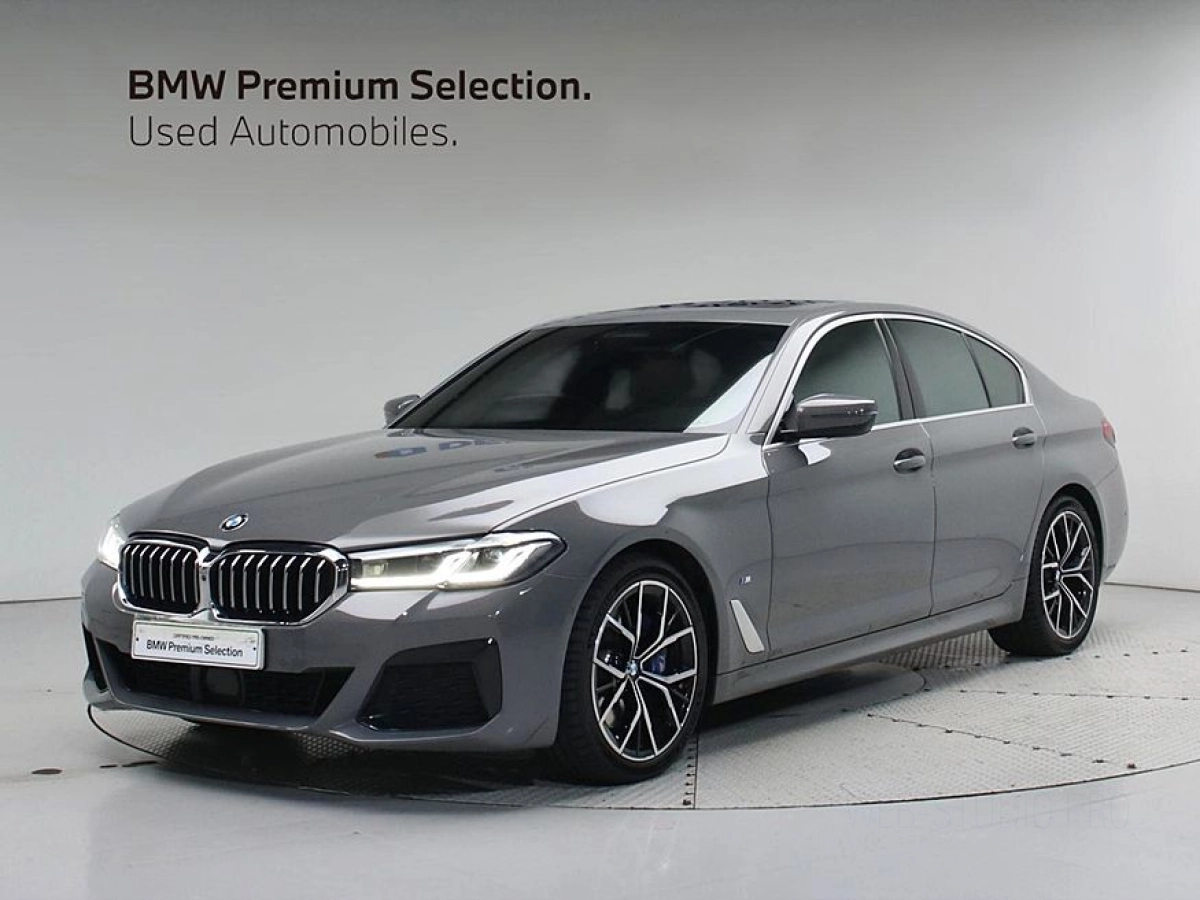 BMW 5-SERIES G30