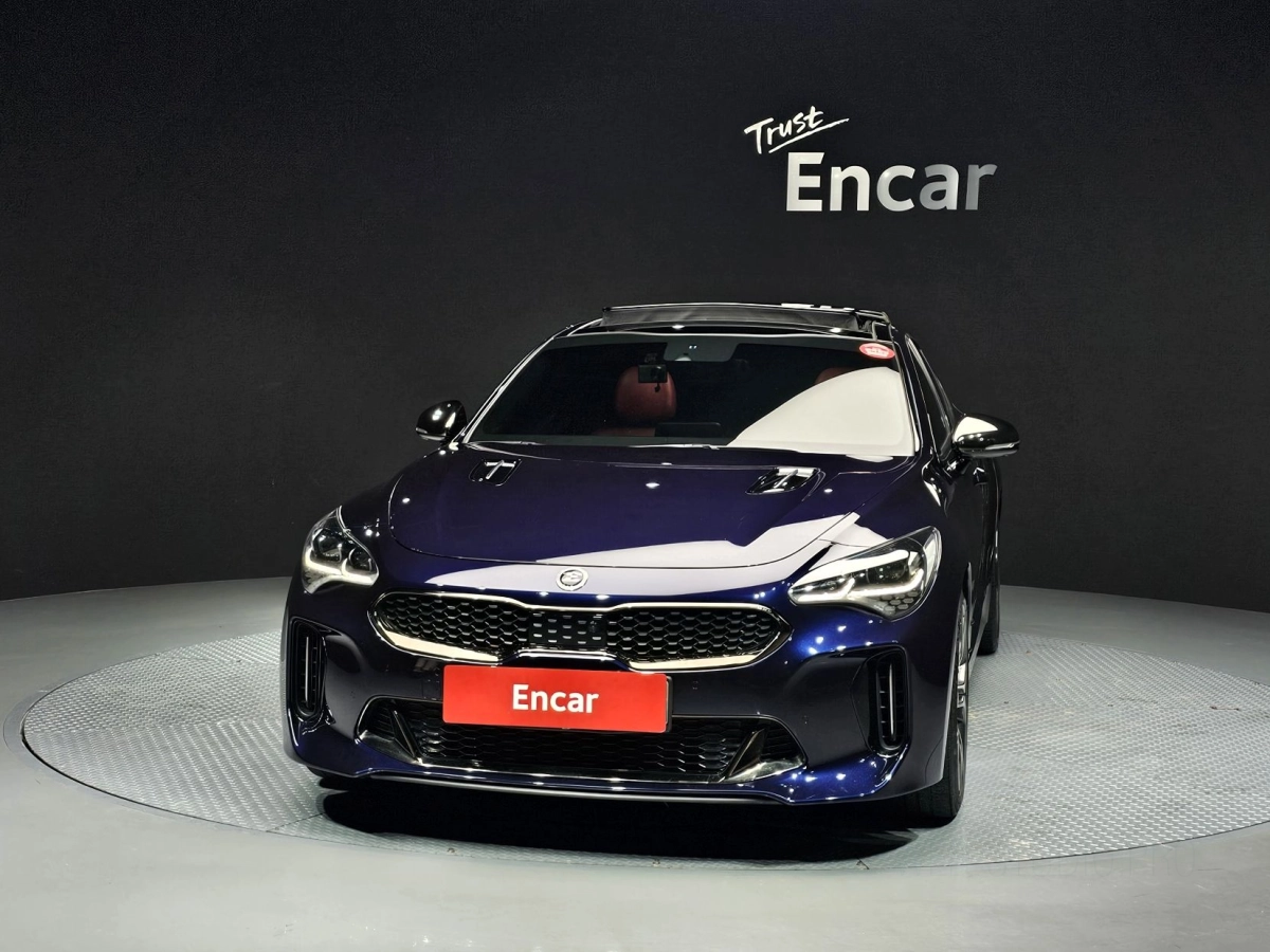 KIA STINGER