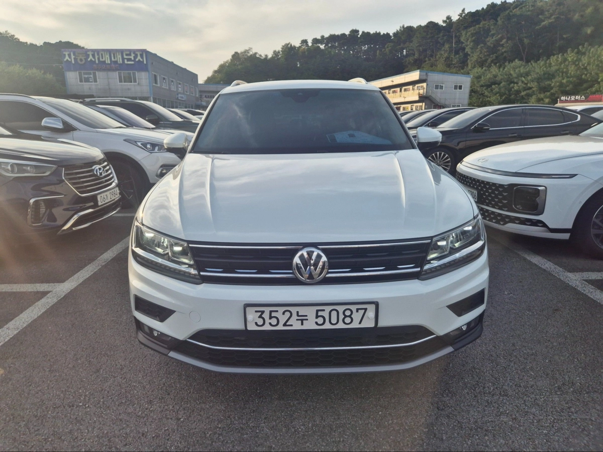 VOLKSWAGEN TIGUAN 2020