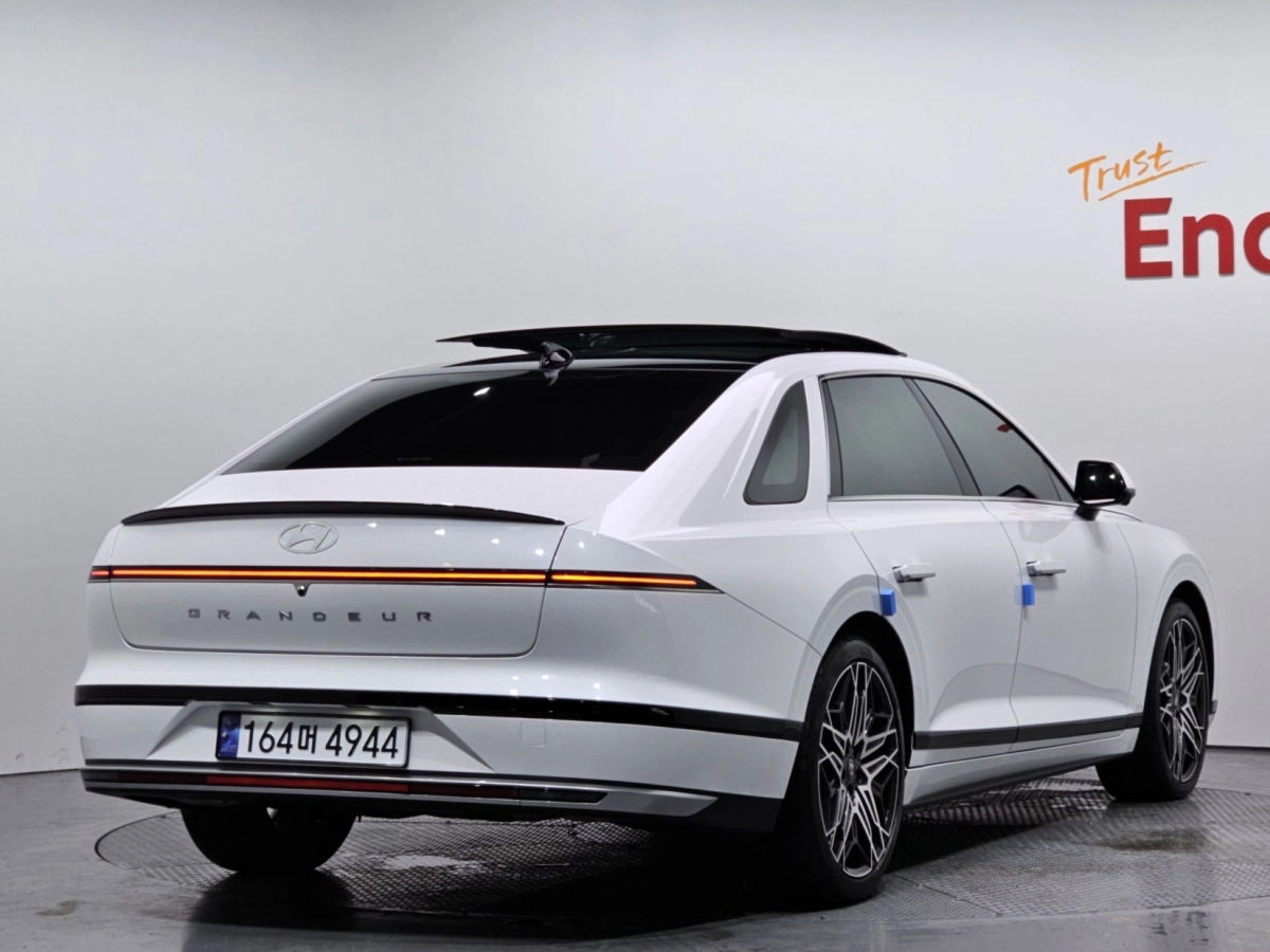 HYUNDAI GRANDEUR GN7