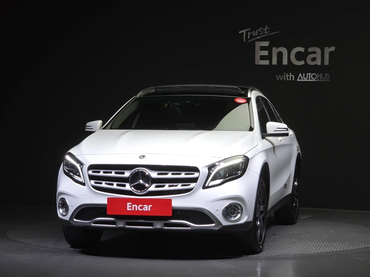 MERCEDES BENZ GLA-CLASS X156
