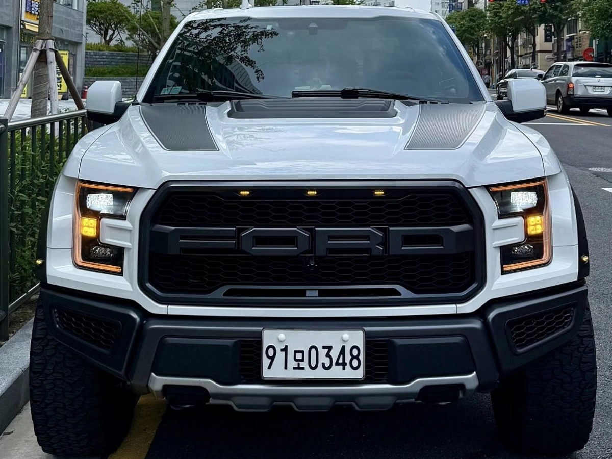 FORD F150