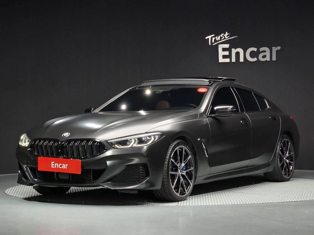 BMW 8-SERIES G15 2021