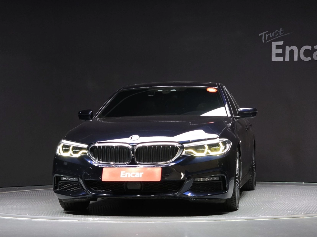 BMW 5-SERIES G30