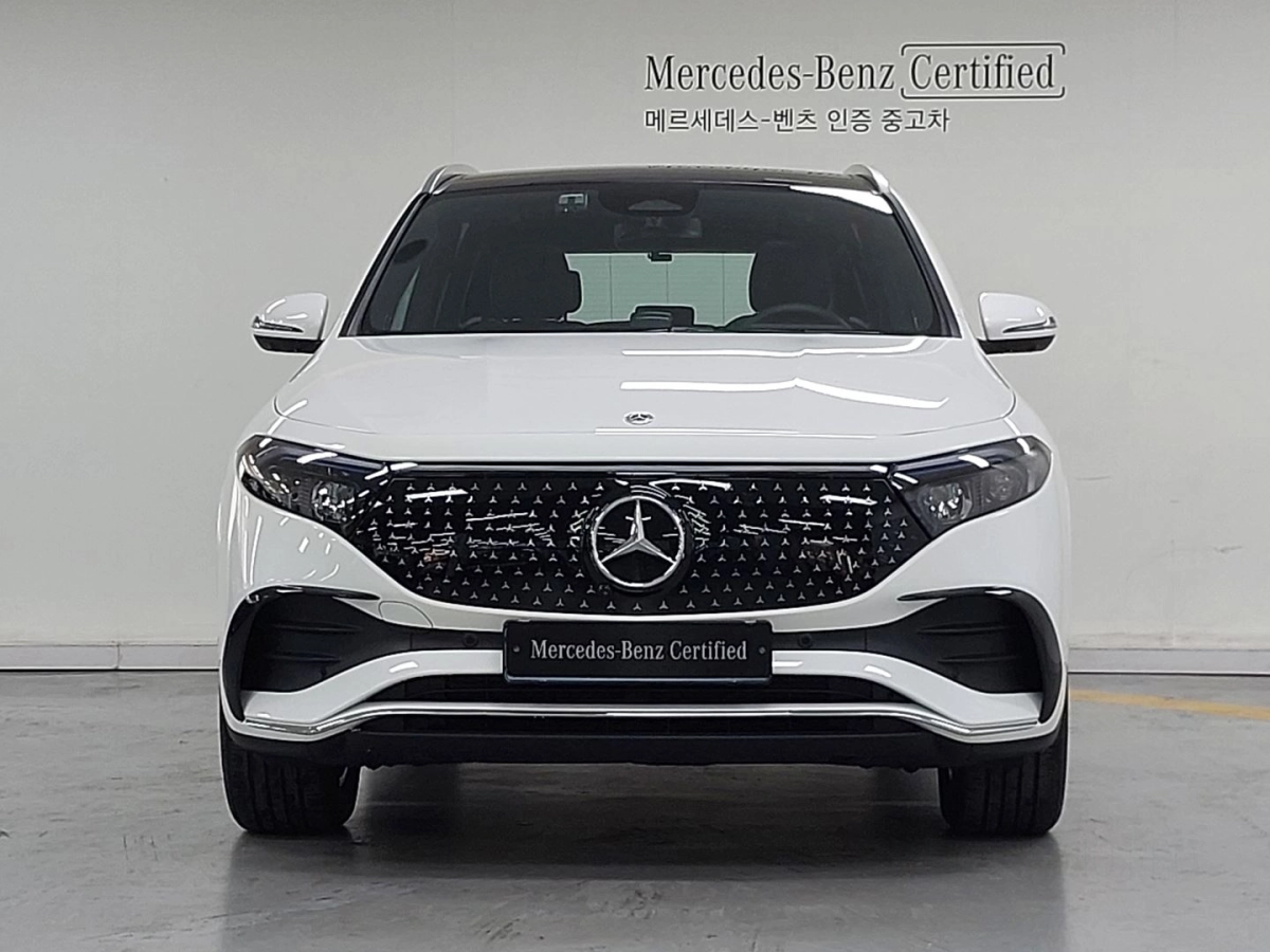 MERCEDES BENZ EQA H243