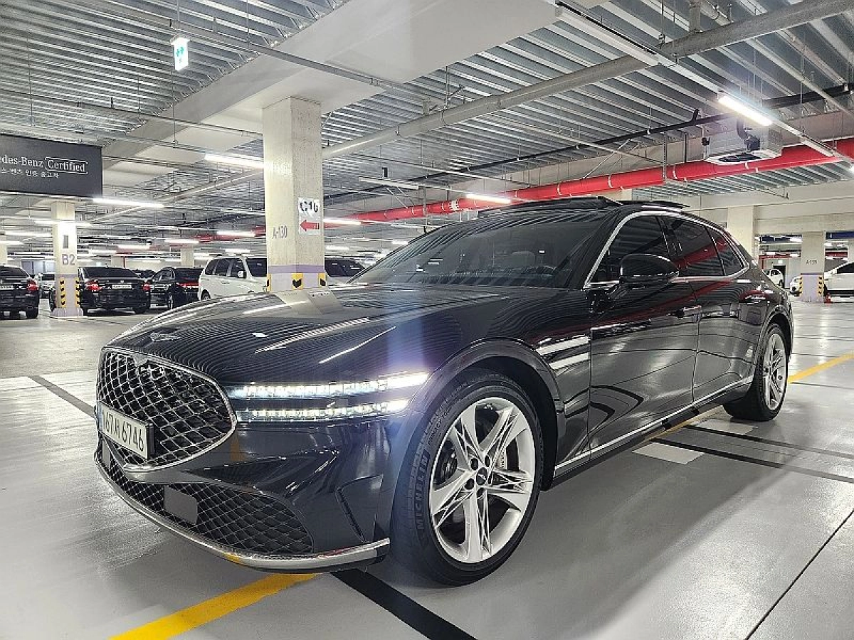 GENESIS G90 RS4  2022