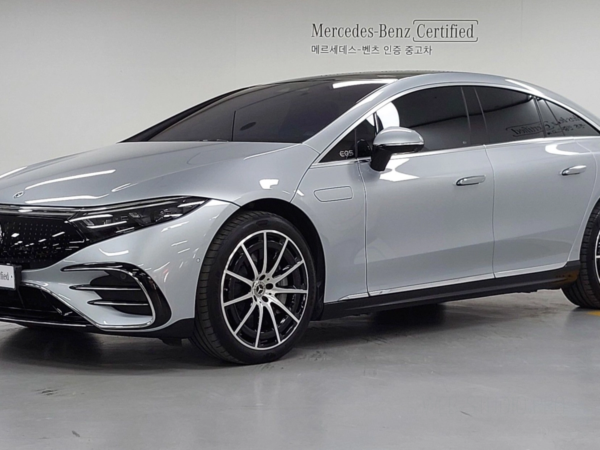 MERCEDES BENZ EQS V297  2022