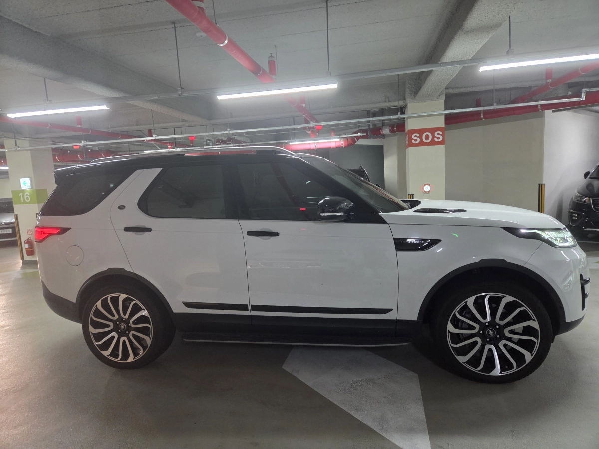 LAND ROVER DISCOVERY 5 2019