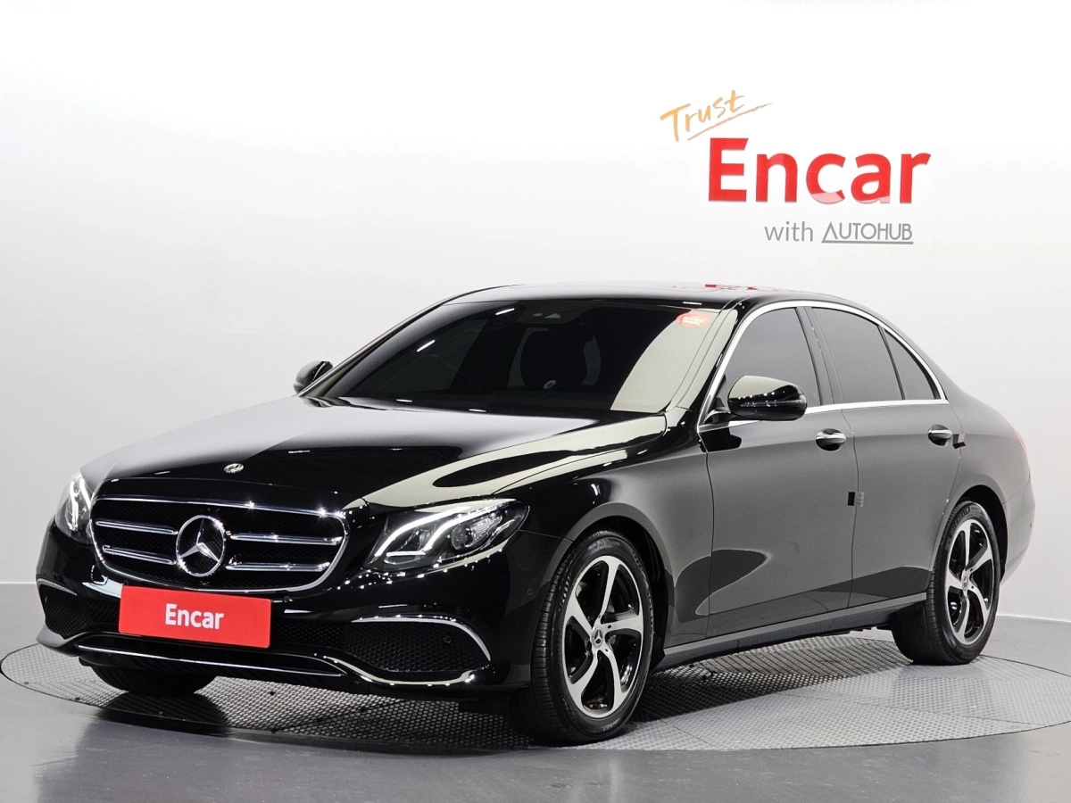 MERCEDES BENZ E-CLASS W213