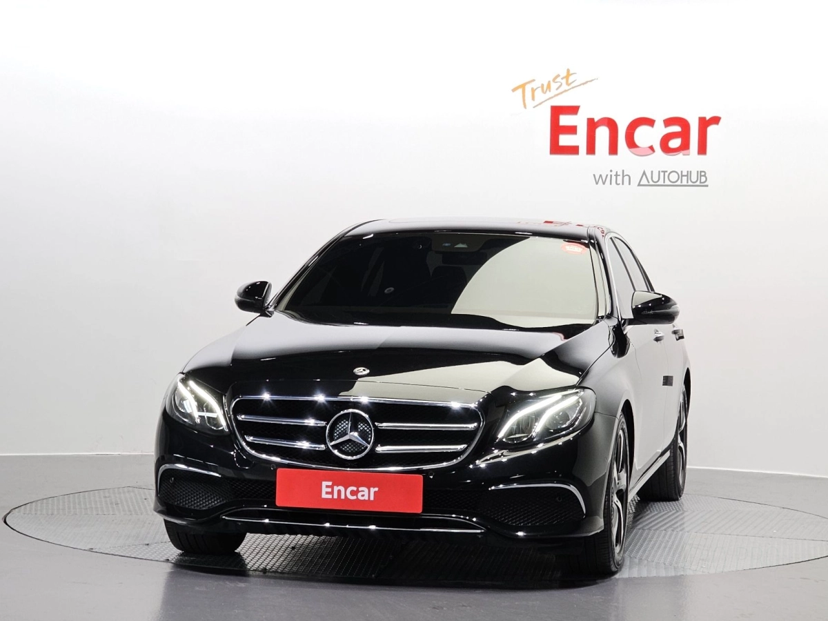 MERCEDES BENZ E-CLASS W213