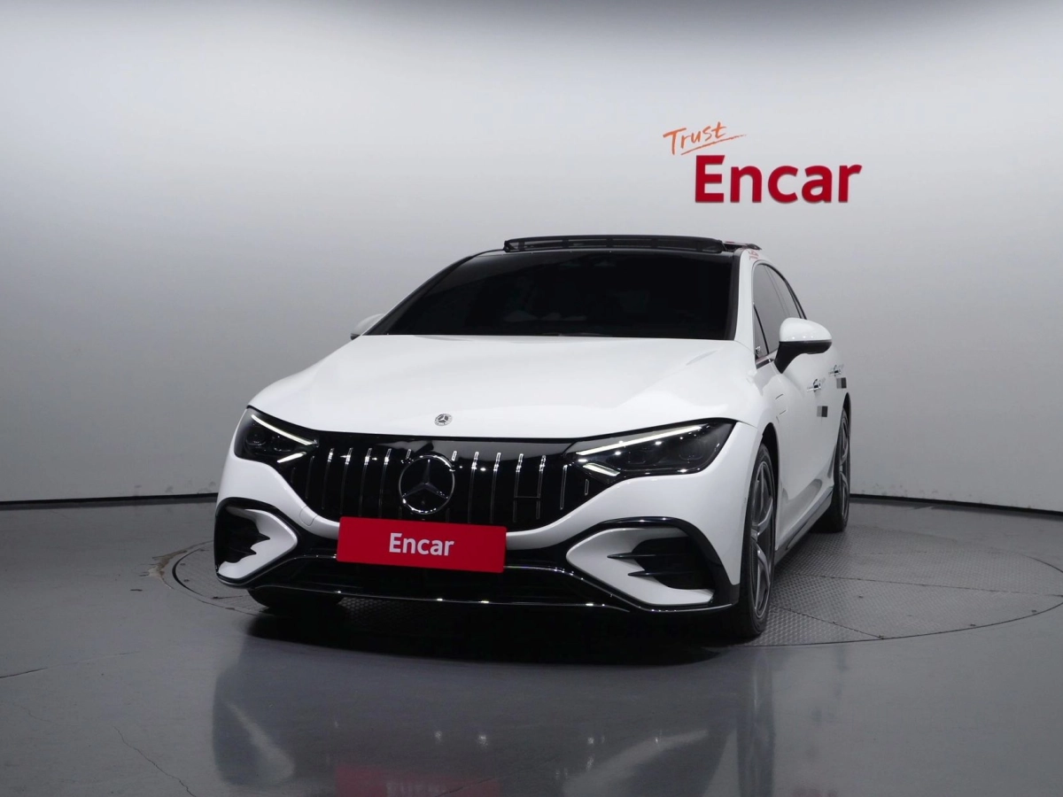 MERCEDES BENZ EQE V295
