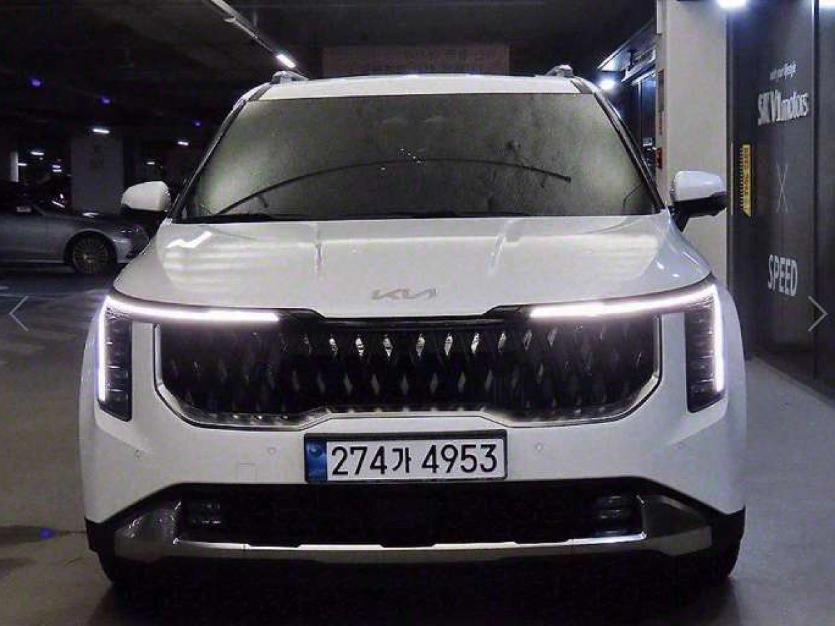 KIA CARNIVAL 2025