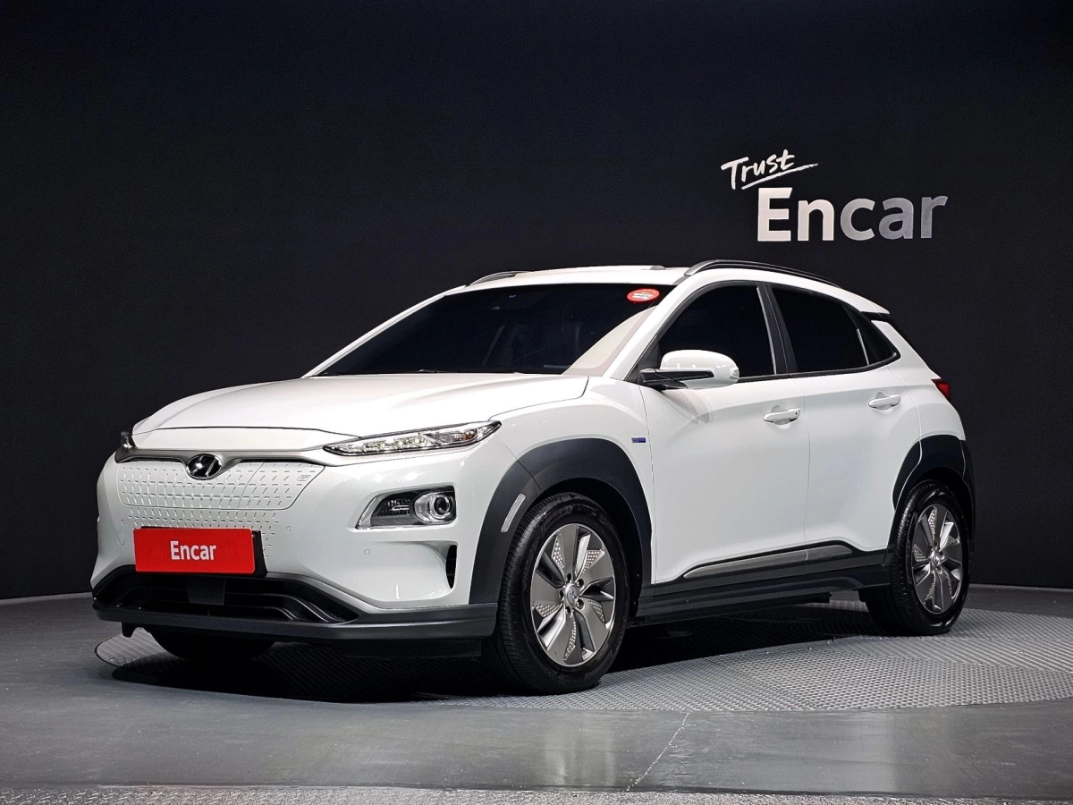 HYUNDAI KONA ELECTRIC