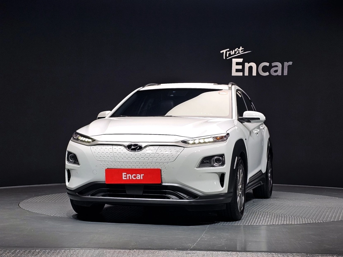 HYUNDAI KONA ELECTRIC
