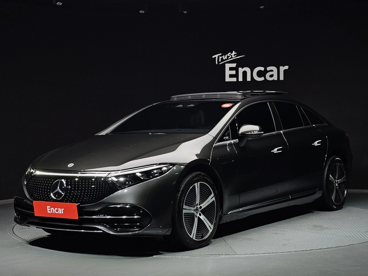 MERCEDES BENZ EQS V297