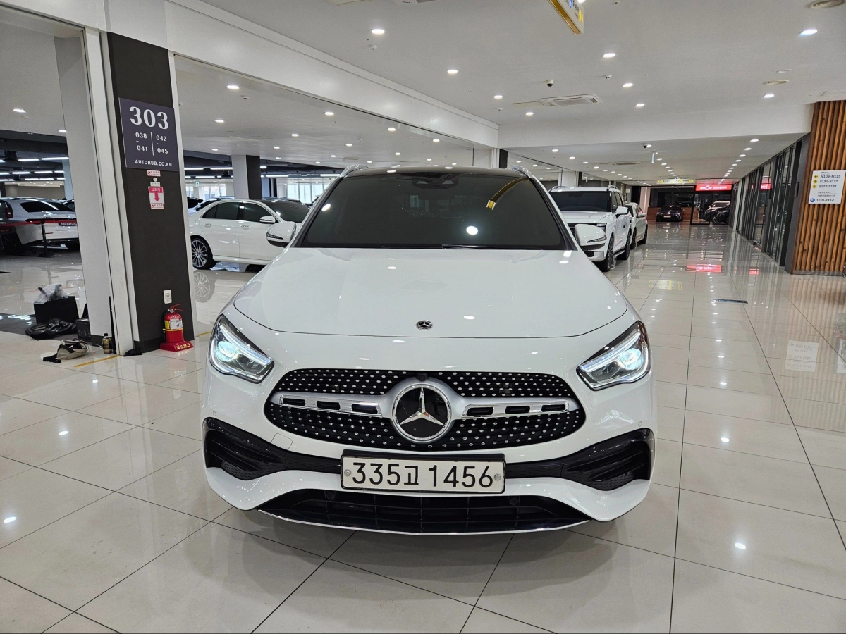 MERCEDES BENZ GLA-CLASS H247