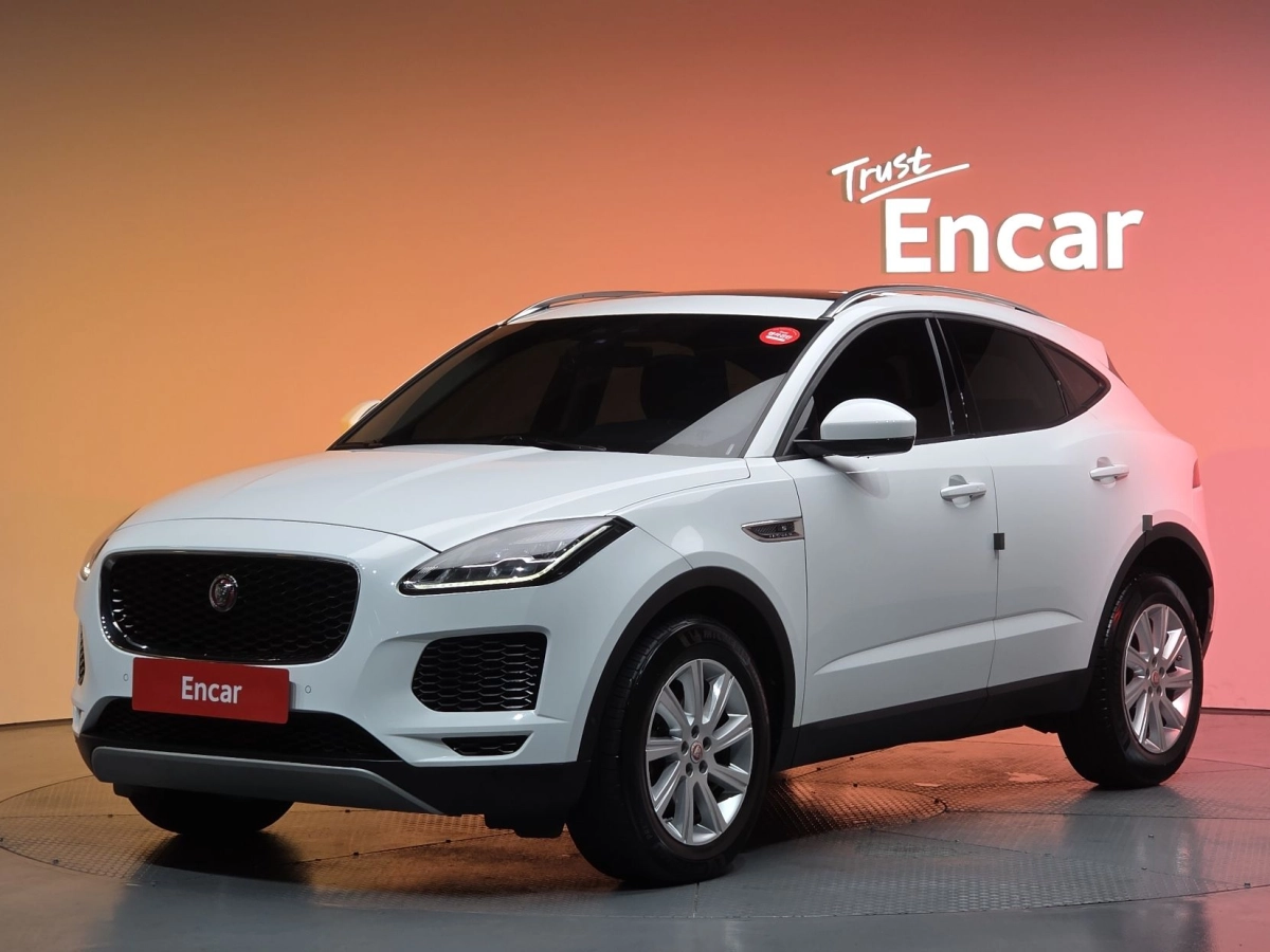 JAGUAR E-PACE