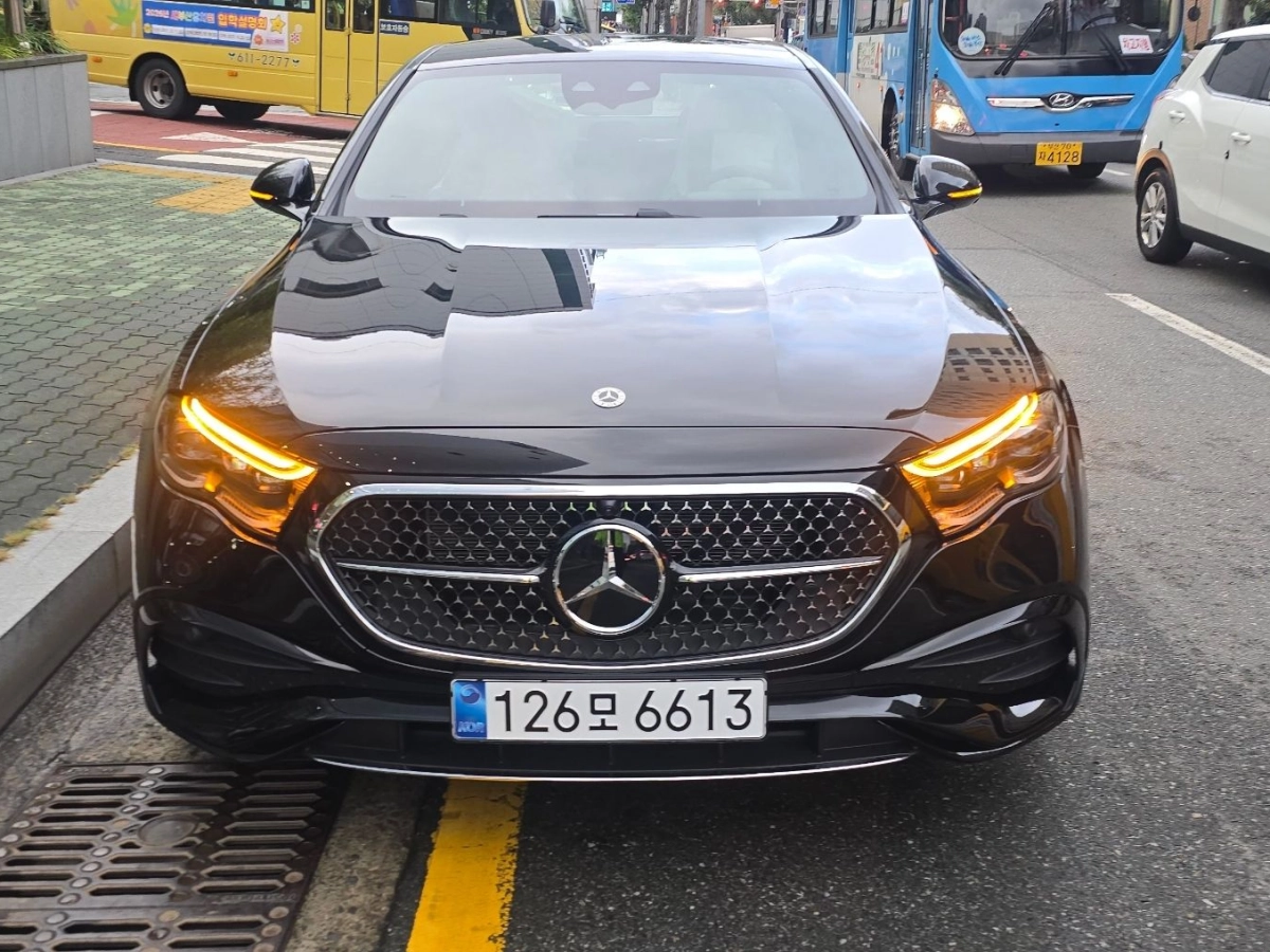 MERCEDES BENZ E-CLASS W214