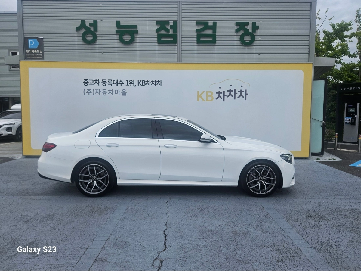 MERCEDES BENZ E-CLASS W213