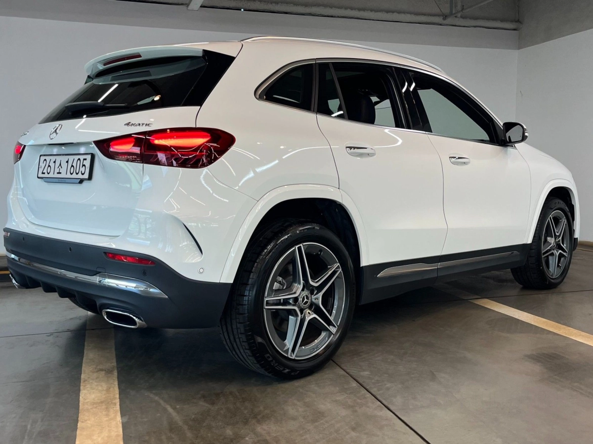 MERCEDES BENZ GLA-CLASS H247