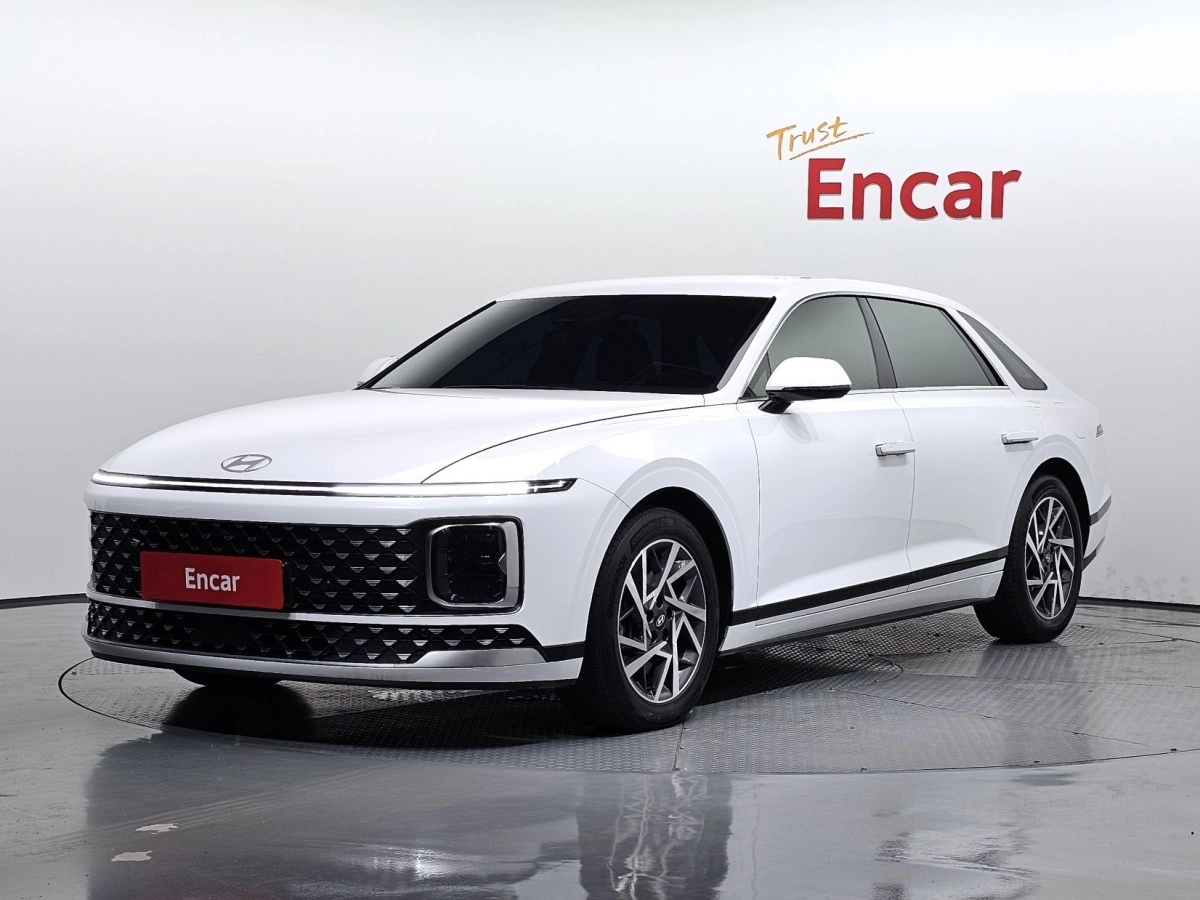 HYUNDAI GRANDEUR GN7  2024