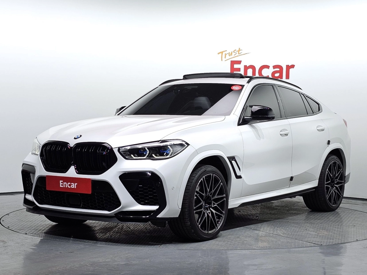 BMW X6M G06