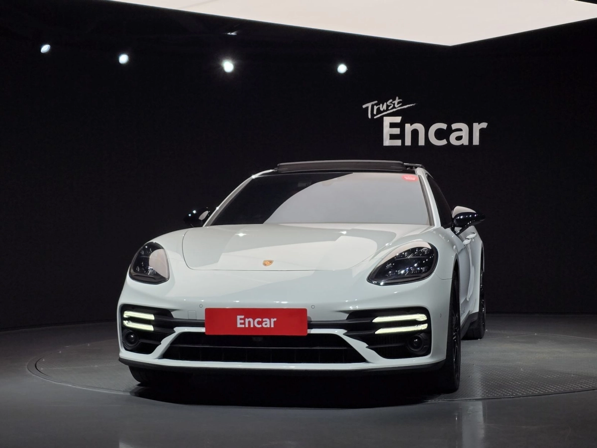 PORSCHE PANAMERA 971