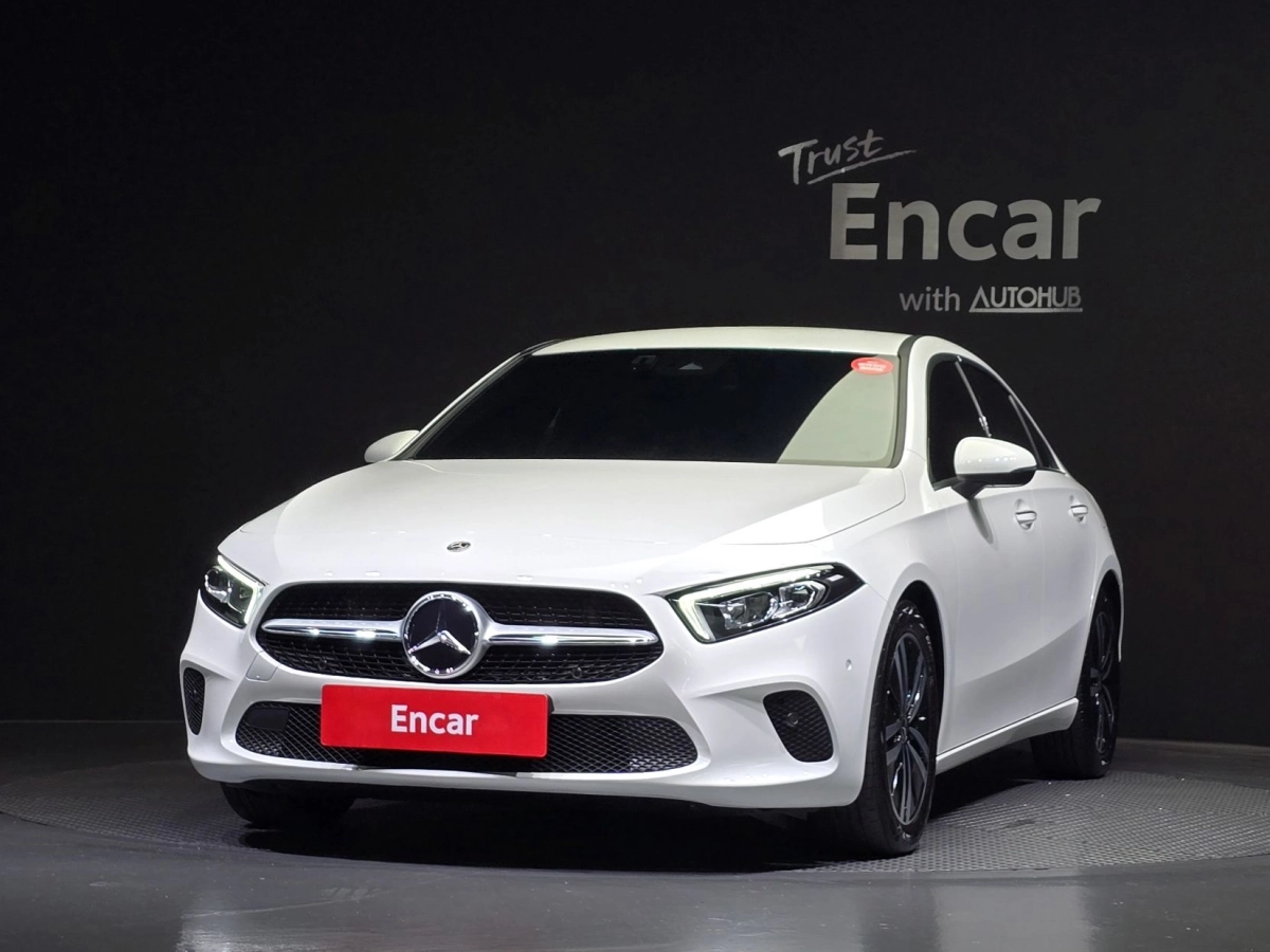 MERCEDES BENZ A-CLASS W177