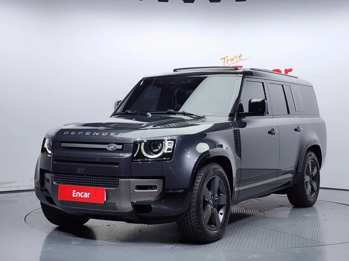 LAND ROVER DEFENDER L663 2024