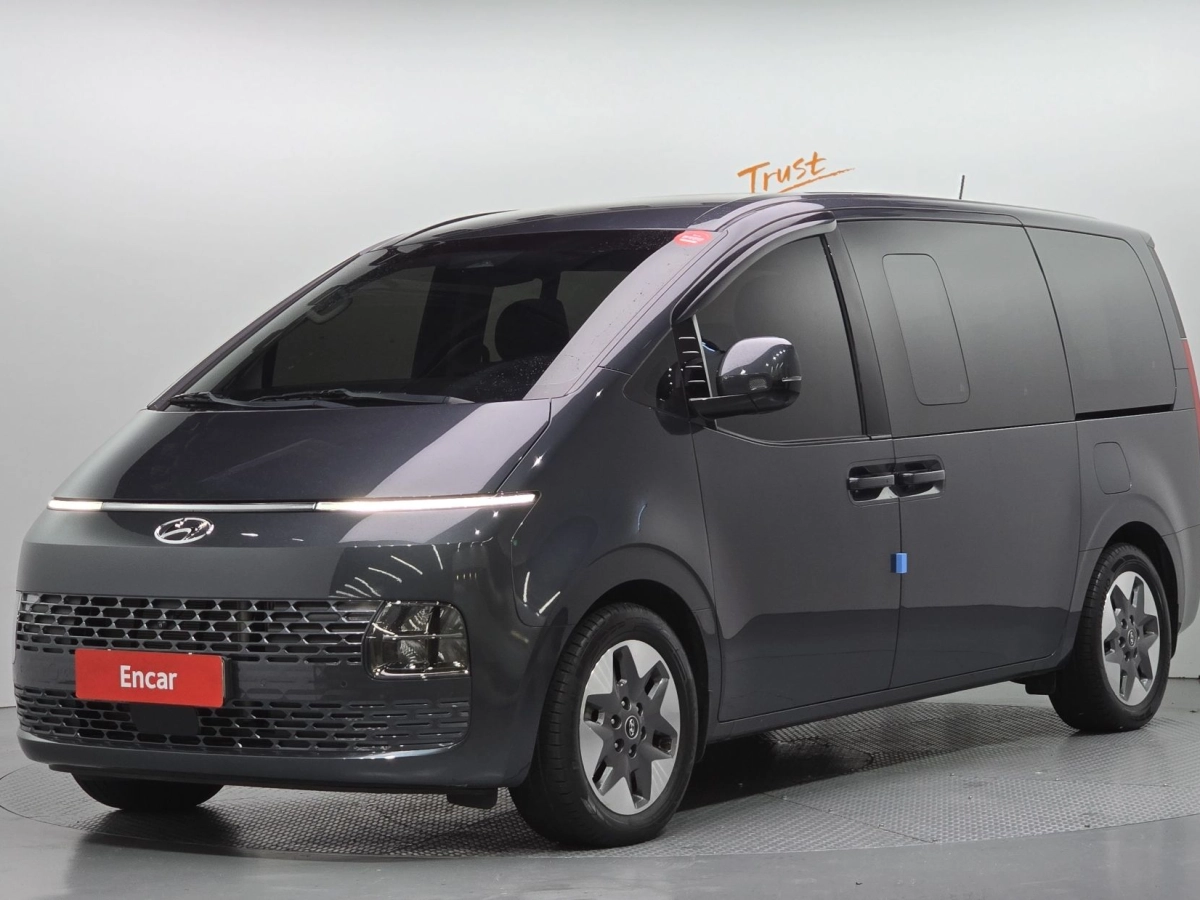 HYUNDAI STARIA 2021