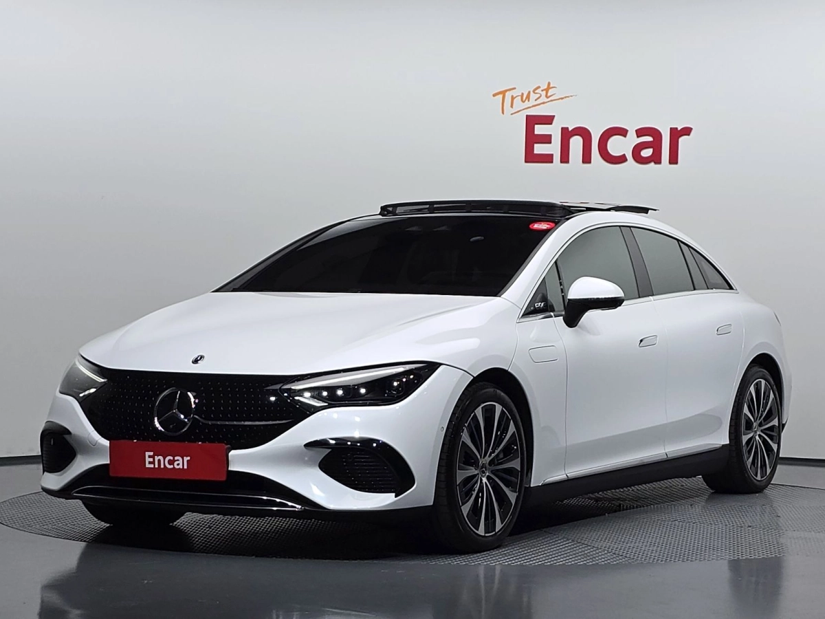 MERCEDES BENZ EQE V295